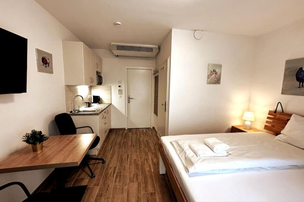 Ajo Apartments - Vetmed - Self-Check-In Apartment